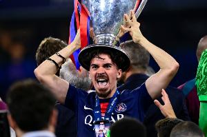 华体会华体会hth-罗马诺：无论什么报价，维蒂尼亚都不会在今夏离开巴黎