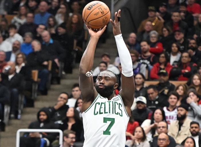 华体会体育-美媒评新赛季NBA前五锋线：杜兰特第二、榜首无悬念